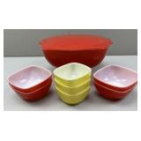 Pyrex Ovenware Hostess Casserole & Smaller Dishes