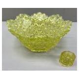 Yellow Vaseline Glass 'Daisy and Button' Pattern