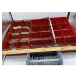 METAL TRAYS