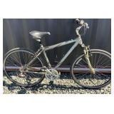 26 " TREK FEMALE MOUNTAIN BIKE
