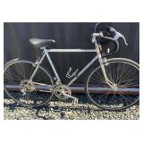 26 INCH FUJI ROAD BIKE