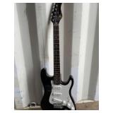 HONDO H76 ELECTRIC GUITAR