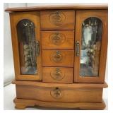 JEWELRY BOX WITH JEWELRY