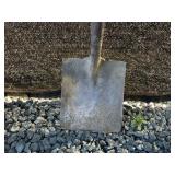 SQUARE SHOVEL