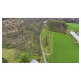 3 BED 2 BATH HOUSE ON 4.3 ACRE LOT W/ HORSE BARN