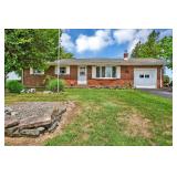 3 Bed 1 Bath Bernville Real Estate on .73 Acres