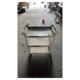 Rubbermaid Cart