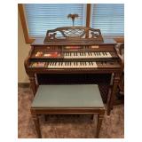 The Entertainer III Elec. Organ - Kimball