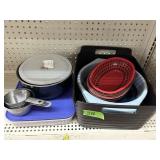 Assorted containers and bowls