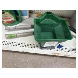 Shears and hand spreader