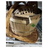 Basket Lot