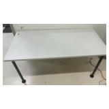 1 30x50ï¿½ Desk/Table