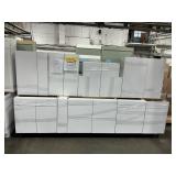$9000 12 Pc. Nobilia Alpine White Kitchen Cabinet