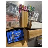 1 Lot of Mixed Hardware Items, see details.