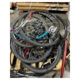 1 Lot (1 Pallet) Assorted Bike Wheels(LOOK AT PICT