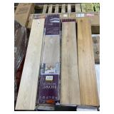 1 Lot (1 Pallet) Assorted Flooring: (1) Home Decor