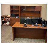 $1618 Furniture U-Shape Desk w Hutch