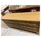 $789 APPROX 69  LIGHT BROWN 6 DRAWER DRESSER