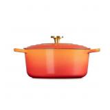 $450 Le Creuset Signature Round Dutch Oven With Cr