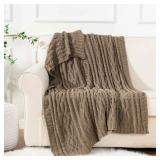 Knitted Throw Blanket