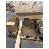 1 LOT OF ASSORTED FURNITURE