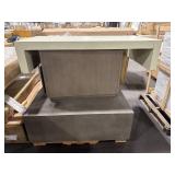 1 PALLET OF ASSORTED FURNITURE/FURNITURE PARTS