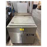 BELSHAW 724 ELECTRIC DONUT FRYER 60,000 BTU, 208-2