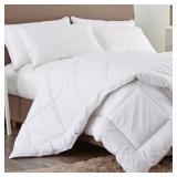 PURE DOWN WHITE DOWN ALTERNATIVE COMFORTER WITH 10