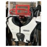 1 LOT OF (3) ASSORTED SPORTS GOODS