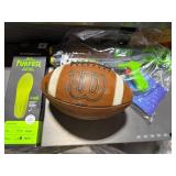 1 LOT OF ASSORTED SPORTING GOODS