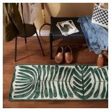 TOWN & COUNTRY LIVING 2-FT X 6-FT GREEN POLYESTER