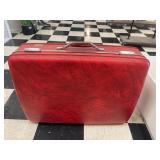 VINTAGE RED AMERICAN TOURSTER TRAVEL CASE