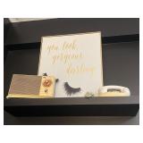 1 LOT: SHELF & CONTENTS INCLUDING, PICTURE, VINTAG