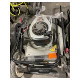 MURRAY 21 IN. 140 CC BRIGGS AND STRATTON WALK BEHI