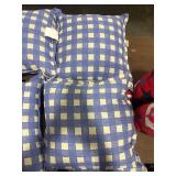 1 LOT OF (2) HAMPTON BAY CHECKERED PRINT WHITE AND