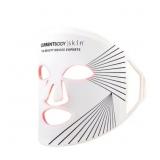 $380 CURRENTBODY SKIN LED LIGHT THERAPY FACE MASK