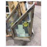 19IN X 33IN PELLA LEFT TRAPEZIOD METAL CLAD WINDOW