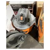WET/DRY SHOP VACUUM WITH FILTER, LOCKING HOSE