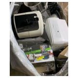 1 LOT (PALLET) KITCHEN GOOD AND SMALL APPLIANCES.