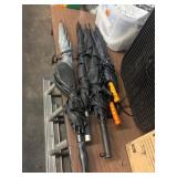 1 LOT (6) ASST UMBRELLAS
