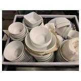 1 LOT OF ASSORTED BOWLS, CUPS AND DISHES.