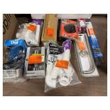 1 LOT ASSORTED BATHROOM TOOLS & PARTS