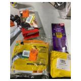 1 LOT (1) WEBER ONE-TOUCH GRILL CLEANING SYSTEM KI