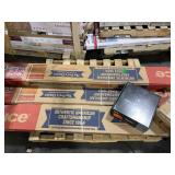 1 LOT (1) BRUCE SOLID HARDWOOD DARK ROAST BROWN.(1