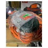 1 LOT (1) HDX 25 FT OUTLET EXTENSION CORD.(1) RIDG