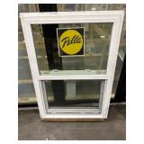 42 X 29.5 PELLA VINYL SINGLE HUNG WINDOW, WHITE