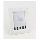1 LOT (2) OAK LANE 5X7 MARBLE PICTURE FRAMES