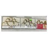 1 LOT OF 3-COOKIE CUTTERS