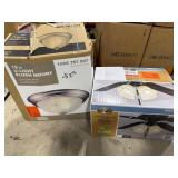 1 LOT (1) FLUSHMOUNT LIGHT & (1) CEILING FAN LIGHT