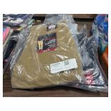 1 LOT OF (8) ASSORTED MEN?S PANTS/ SHORTS